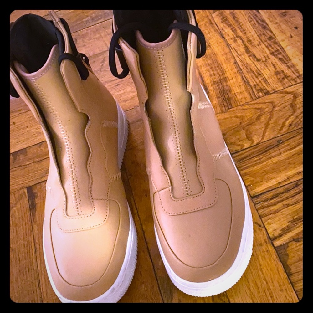 Tall Ankle nikes